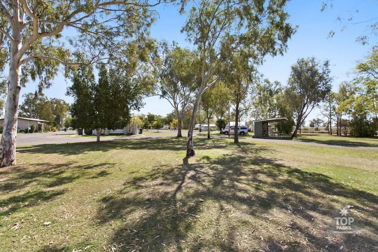 Goondiwindi Holiday Park Hotel 2*,